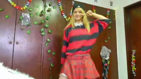 Jessica online show from March 6, 7:08 pm