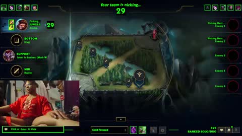 Beastly Beauty online show from December 8, 6:06 pm