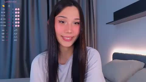Kaia Sunshine online show from July 11, 1:26 pm
