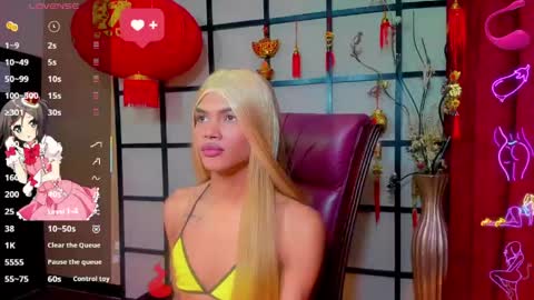 karol Vanessa   online show from April 16, 10:01 pm