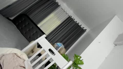 katalinahugecumxx online show from March 22, 8:52 am