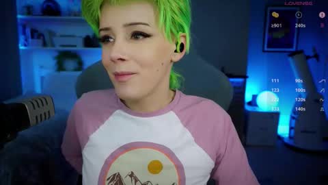 Snapshot of katie_cutie_ts chatting on September 30, 7:36 pm Katie online show from September 30, 7:36 pm