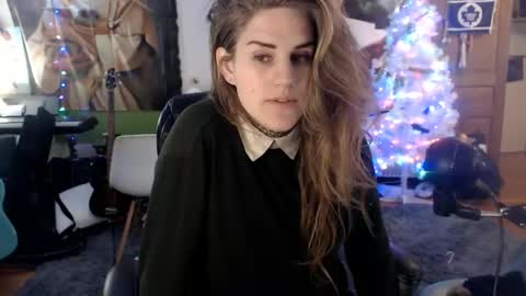 Katie online show from January 18, 5:03 am