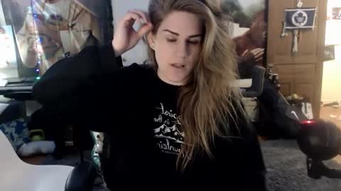 Katie online show from February 15, 5:30 am