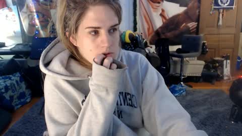 Katie online show from March 7, 4:41 am