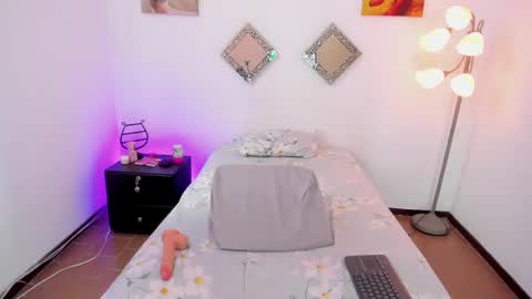 katta_c online show from February 26, 3:30 pm