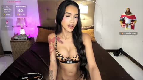 khalifa online show from April 10, 8:03 pm