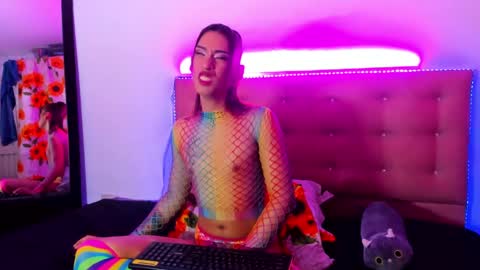 Khandyz online show from February 7, 7:49 pm