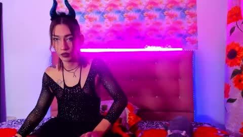 Khandyz online show from February 17, 4:15 pm