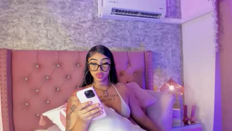 Khelany Isyy  online show from February 26, 2:33 pm