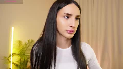 Kim Oberlin online show from November 29, 4:42 pm