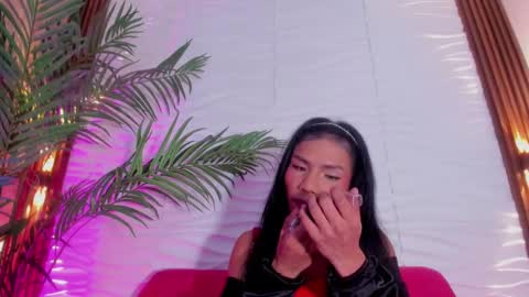 kimberly gonzalez online show from September 19, 3:34 am