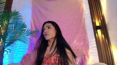 kimberly gonzalez online show from October 3, 4:01 am