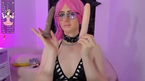 kimberly_thonson online show from October 11, 10:23 pm