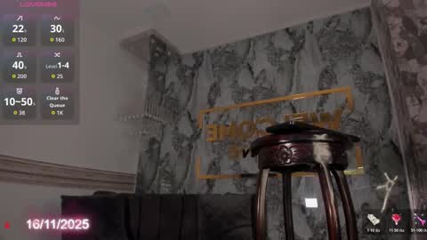 kirby_carrington online show from November 16, 4:28 pm