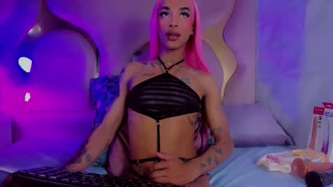 Kloe online show from April 11, 6:44 pm