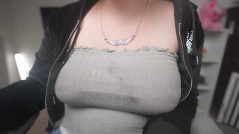 Snapshot of krystalsyxx chatting on September 30, 11:27 pm Krystal Syx online show from September 30, 11:27 pm