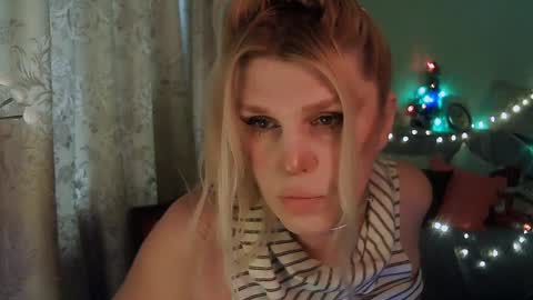 Annika  MTF ts post -op online show from December 20, 10:49 am