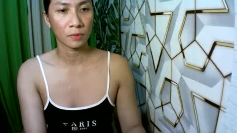 kyutshyne online show from March 24, 7:41 pm