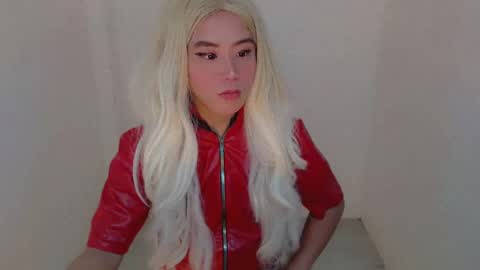    online show from March 5, 10:59 pm