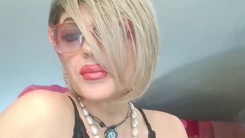 Oxana online show from March 12, 1:43 am