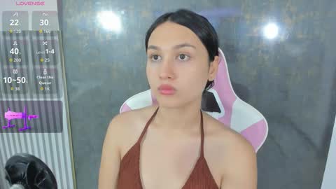 Lana online show from February 28, 8:15 pm