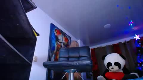 valentina online show from December 5, 1:20 am