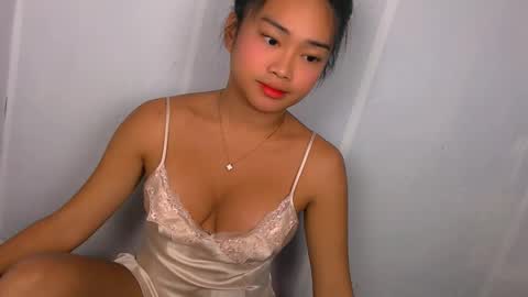 Snapshot of laurenfox16 chatting on October 15, 5:24 pm chloe3 online show from October 15, 5:24 pm