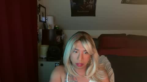 lbffemme online show from January 17, 1:46 am