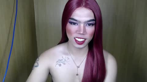 lena online show from December 6, 8:01 pm