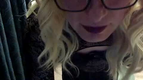 Michelle online show from July 12, 11:47 am