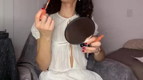 Kabroncita online show from December 18, 12:16 am