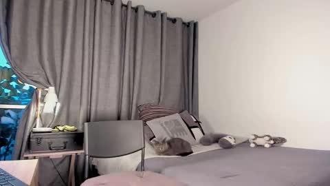 lianewhite online show from September 28, 10:42 pm