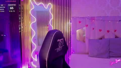  LIHIAN  online show from February 18, 3:25 am