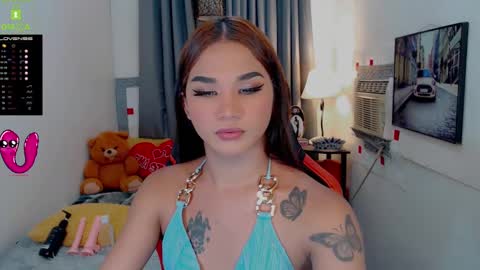 LILY online show from January 5, 11:37 am