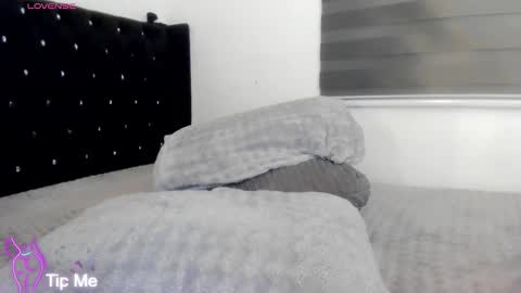 Lily- DONT FORGET TO FOLLOW ME HERE online show from February 19, 10:27 pm