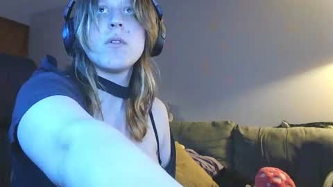 lilybvixen online show from June 15, 2:02 am