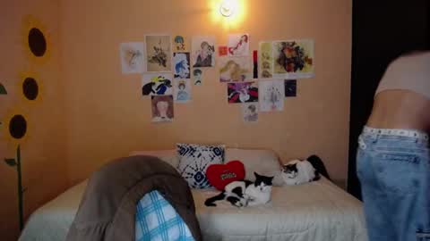 Snapshot of lio_rossue chatting on February 5, 2:08 am Lio online show from February 5, 2:08 am