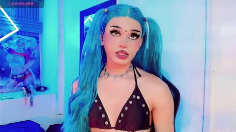 lisa_sparkleee online show from April 9, 3:08 am