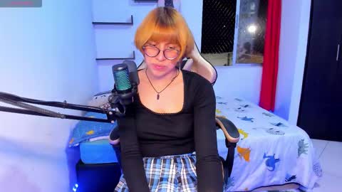 L O L Y online show from October 21, 3:20 am