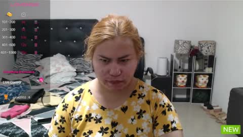 TOPwithEXTRABiG online show from February 18, 9:21 am