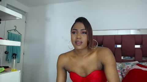 Loraine online show from December 19, 11:21 pm