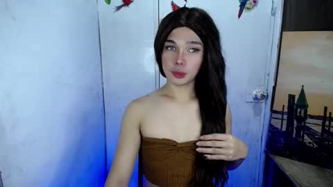 Snapshot of louilalicious chatting on February 10, 4:04 pm louilalicious online show from February 10, 4:04 pm