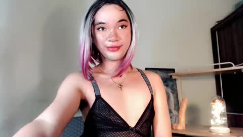 Lovingmonaru969 online show from March 9, 6:28 am