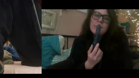 Luceatiel Queen of Spades online show from April 8, 6:58 am