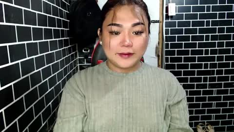 Kitty 3 online show from February 20, 2:57 pm