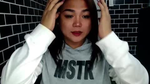Kitty 3 online show from March 11, 8:31 pm