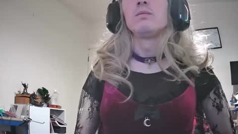 lura8484 online show from December 3, 3:39 pm