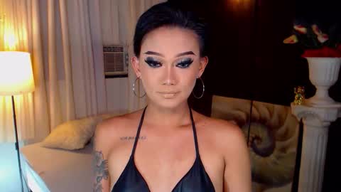 AdriannaFowks online show from March 27, 2:07 pm