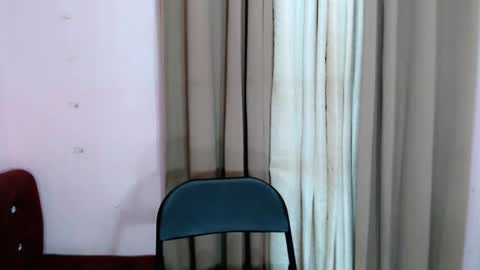 lustyseraphina online show from March 29, 4:13 am